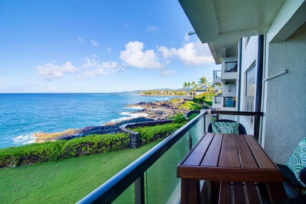 oceanfront lanai with Poipu coast view